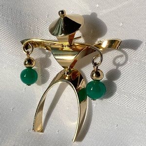 Abstract Figure Asian Influence Gold Tone Pendant Brooch Pin